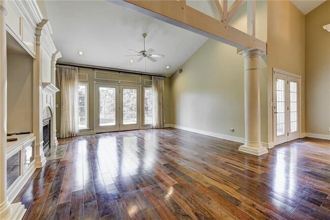 Building Photo - 1502 Duffner Dr