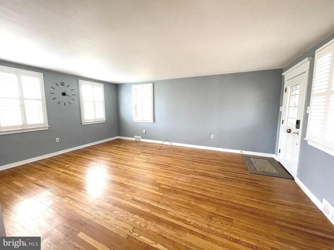 Building Photo - 1365 Davisville Rd