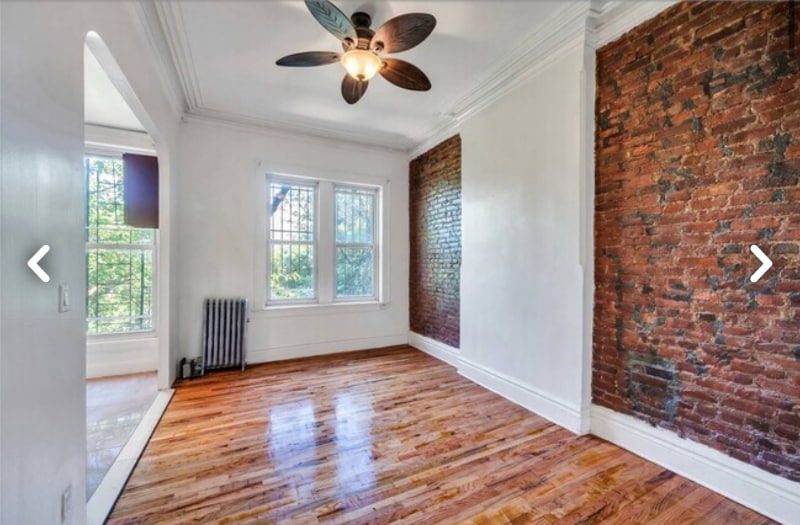 Primary Photo - 1539 Pacific St