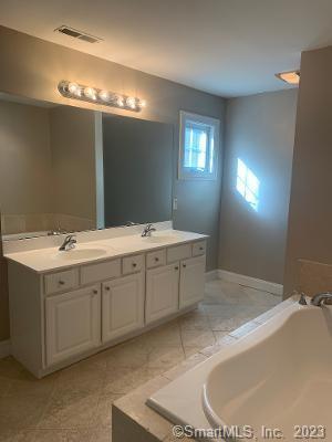 Building Photo - 22 Alcott Way