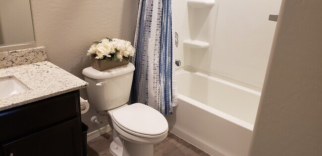 Building Photo - Beautifully upgraded home in Mission Ranch.