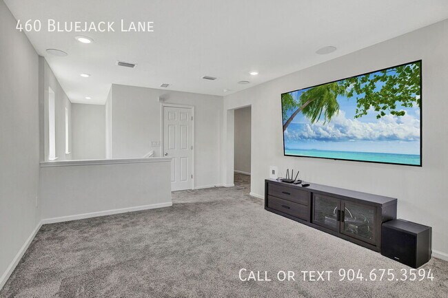 Building Photo - 460 Bluejack Ln