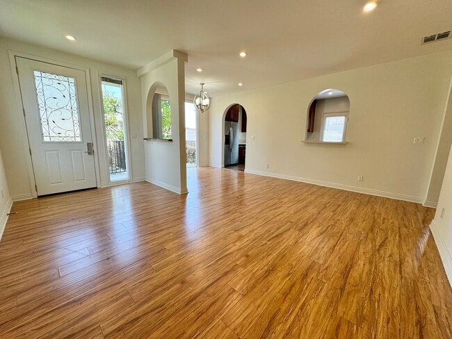 Building Photo - 8343 DUNBARTON - SHORT TERM LEASES AVAILABLE , NEWER*4 BD*3BA*TOWNHOME*PRIVATE YARD*WASHER/DRYER*