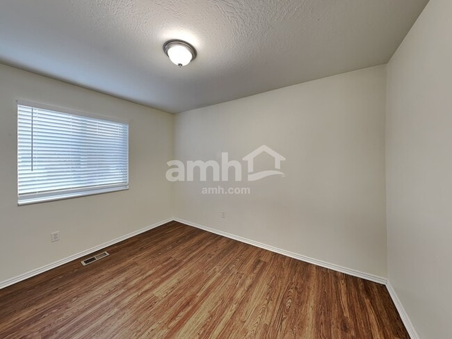 Building Photo - 4177 S 1000 W