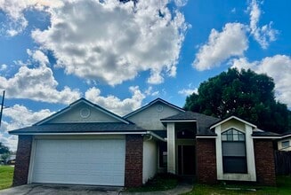 Building Photo - 1040 Manigan Ave