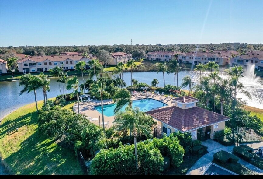 Building Photo - 3572 Parkridge Cir