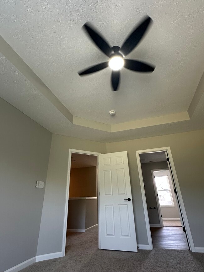 Building Photo - 17458 Ebling Trl