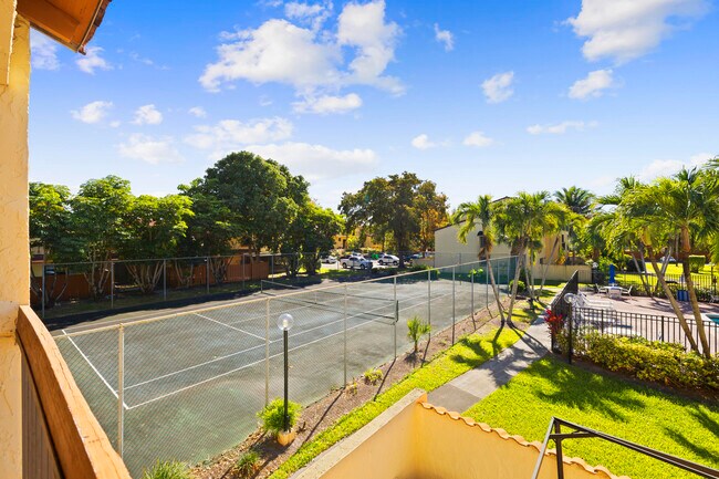 Building Photo - 7734 Balboa St