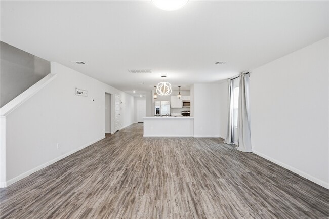 Building Photo - 103 Rd 51028