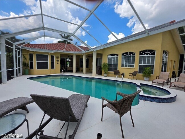 Building Photo - 8972 Lely Island Cir