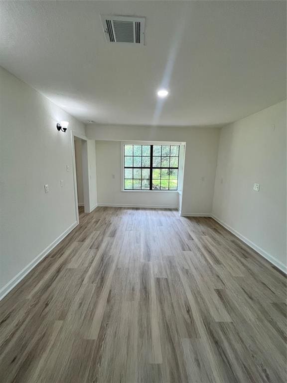 Building Photo - 2103 Bayou Dr