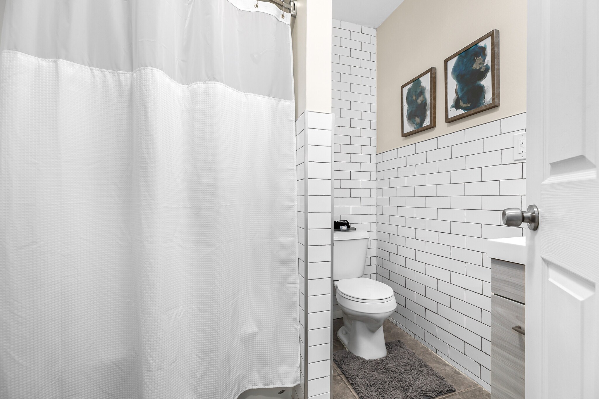 Building Photo - 3402 Brush St