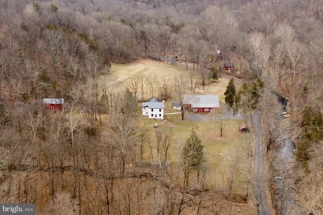 Building Photo - 120 Tabor Rd