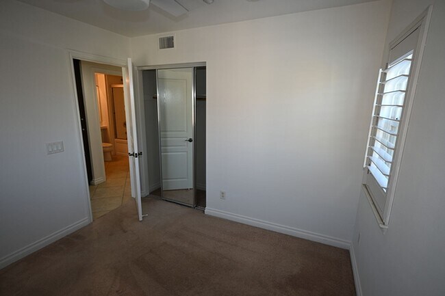 Building Photo - Spectacular Gated 3 Bed + Den, 2.5 Bath Townhouse in Newport Beach.