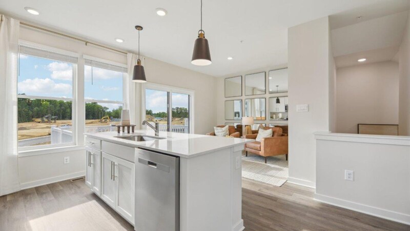 Primary Photo - 369 Soft Rush Ln