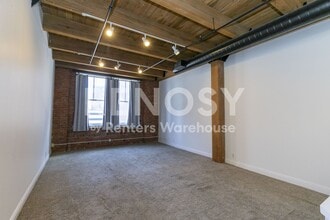 Building Photo - 700 Broadway Blvd
