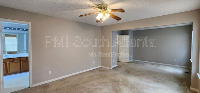 Building Photo - 2330 Burdett Ridge Dr