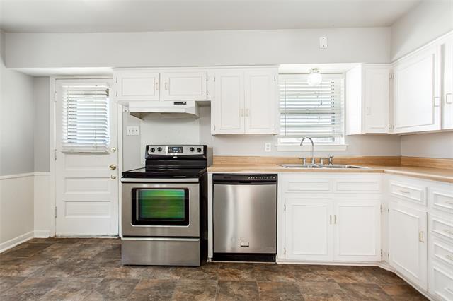 Building Photo - 2625 San Medina Ave