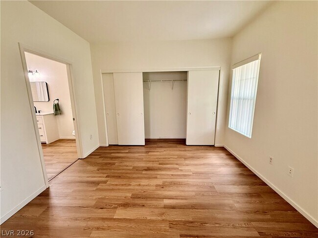 Building Photo - 9303 Gilcrease Ave