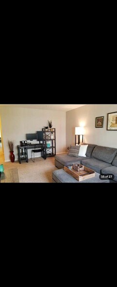 Building Photo - 22942 Newcut Rd