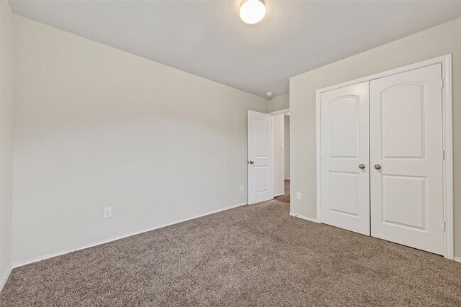 Building Photo - 20811 Birch Hts Trl