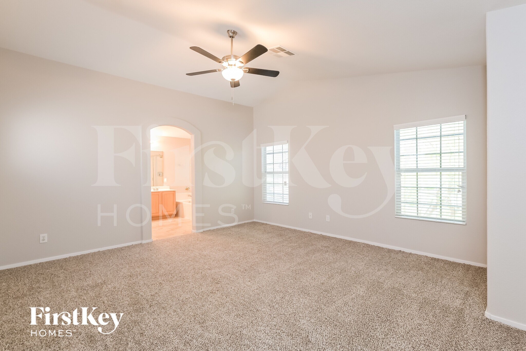 Building Photo - 2465 Belt Buckley Dr