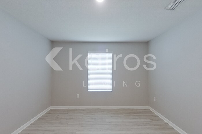 Building Photo - 112 Swallowtail Ln