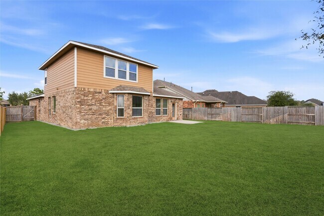 Building Photo - 3418 Delta Dr