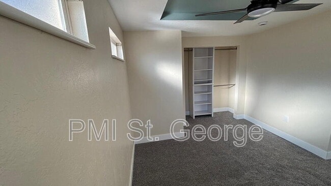 Building Photo - 360 N 300 W