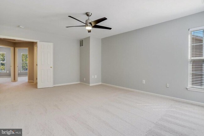 Building Photo - 6522 Trask Terrace