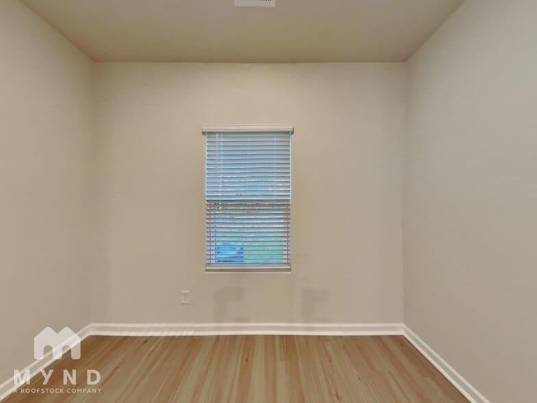 Building Photo - 316 Ivy Bank Dr