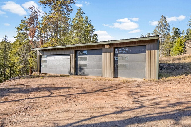 Building Photo - 11845 US Hwy 285