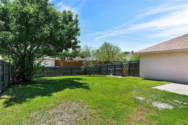Building Photo - 1510 Gardenia Dr