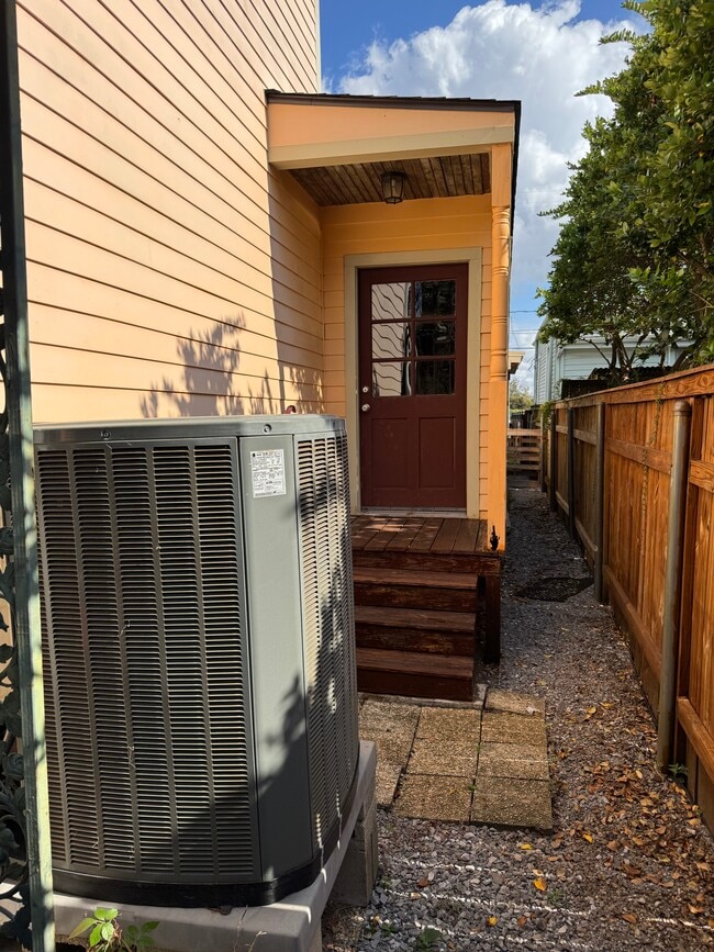 Building Photo - 543 Atlantic Ave