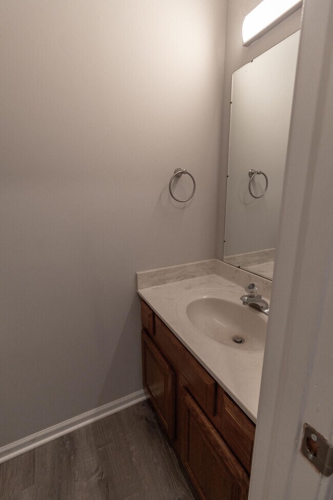 Building Photo - 3705 Hermitage Rd