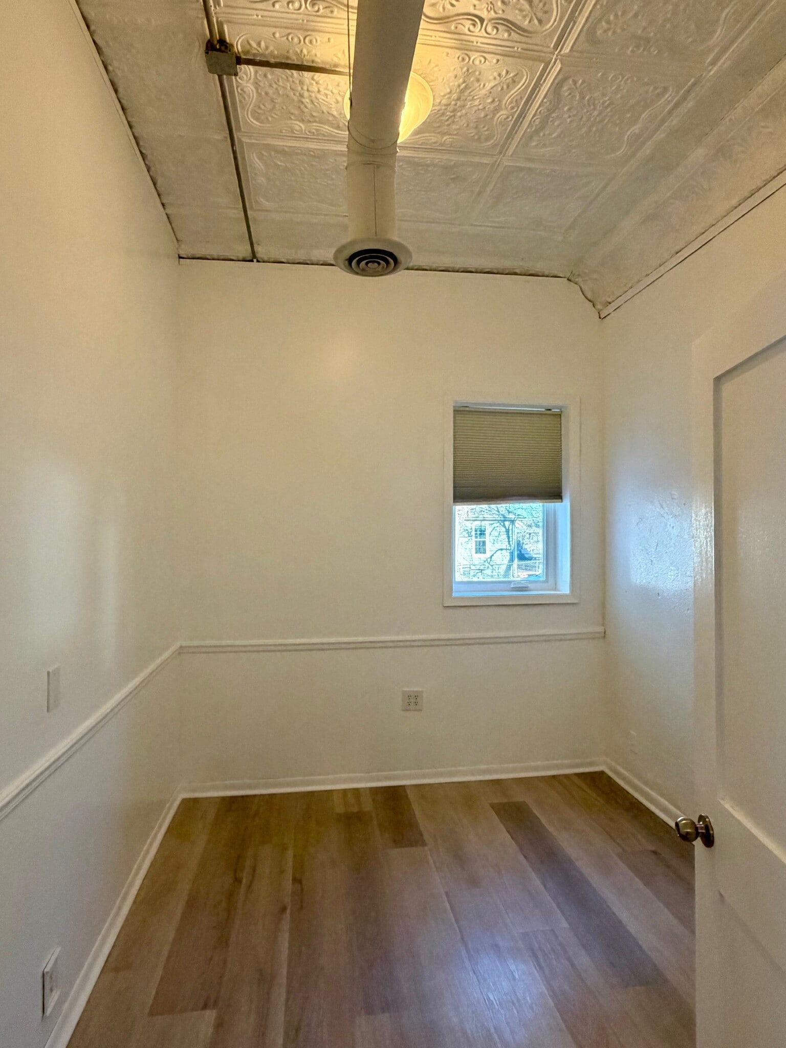 Building Photo - 701 Pierce St