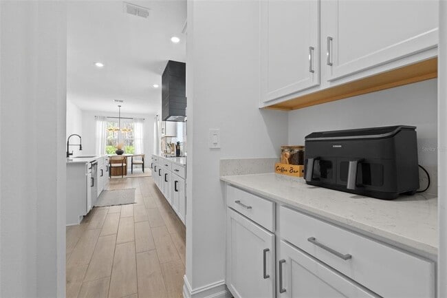 Building Photo - 18362 Serene Lk Lp