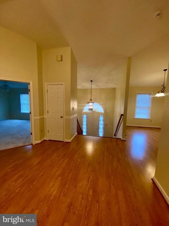 Building Photo - 9504 S Royal Crest Ct