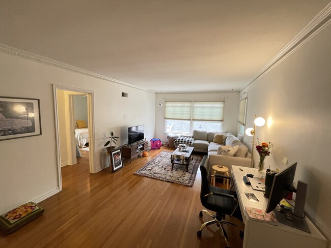 Primary Photo - 5522 Edgewood Pl