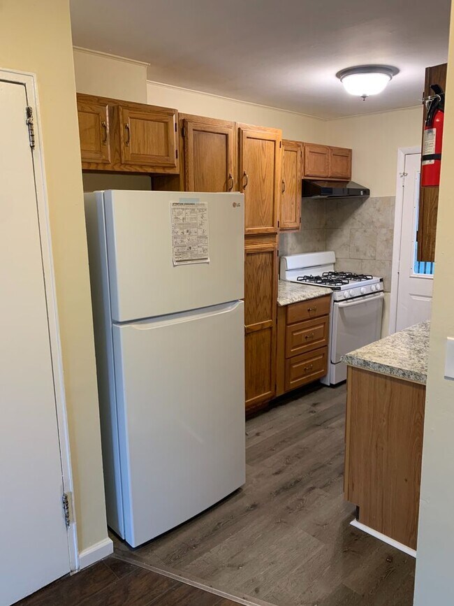 Building Photo - 2 Bedroom apartment for Rent - Poughkeepsie