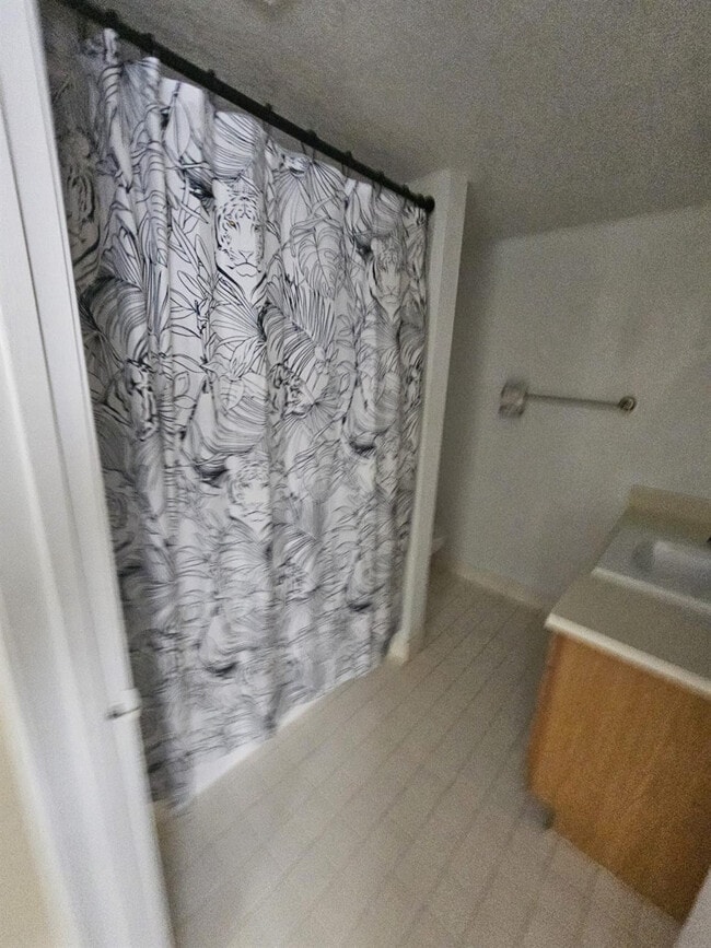 Building Photo - 2445 SW 18th Terrace