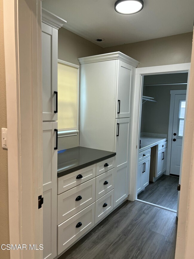 Building Photo - 17144 Baltar St