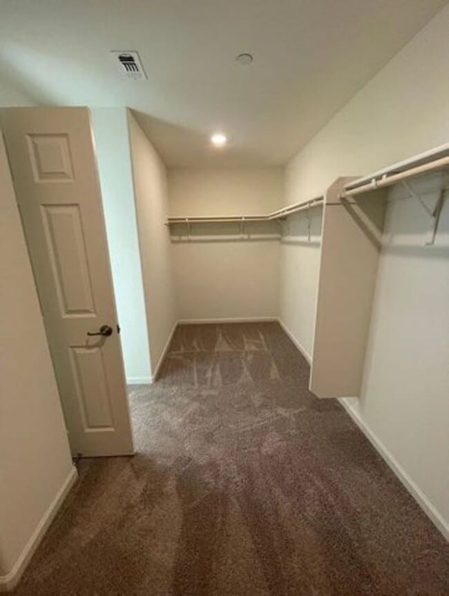 Building Photo - **COMING SOON!!** STUNNING 4-BEDROOM HOME ...