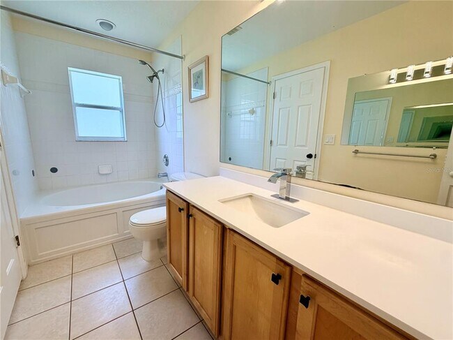 Building Photo - 7838 Carriage Pointe Dr