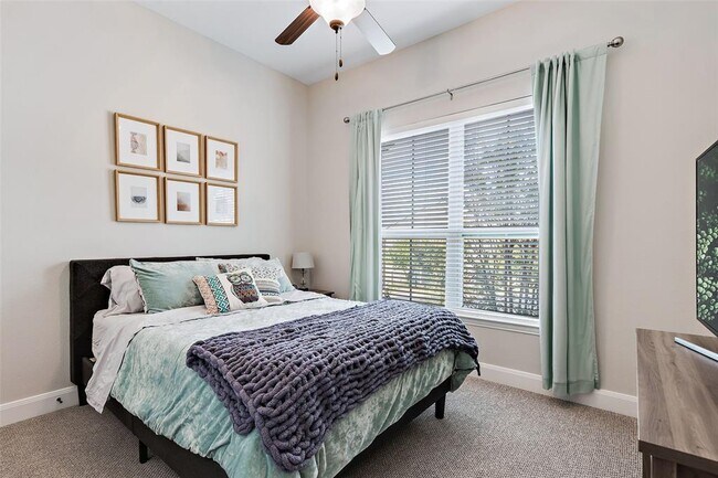 Building Photo - 106 Maxwell Way