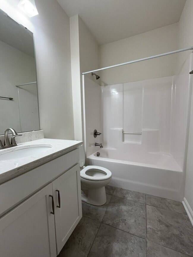 Building Photo - 3084 Adventure Way