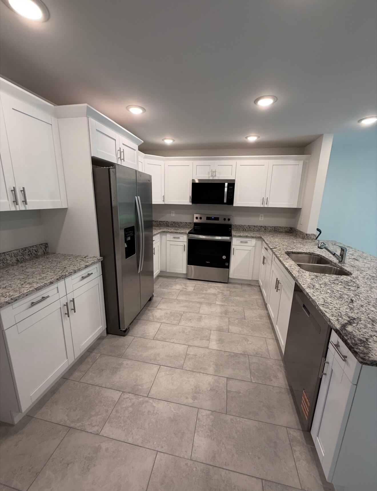 Building Photo - 6039 Latimer Ave