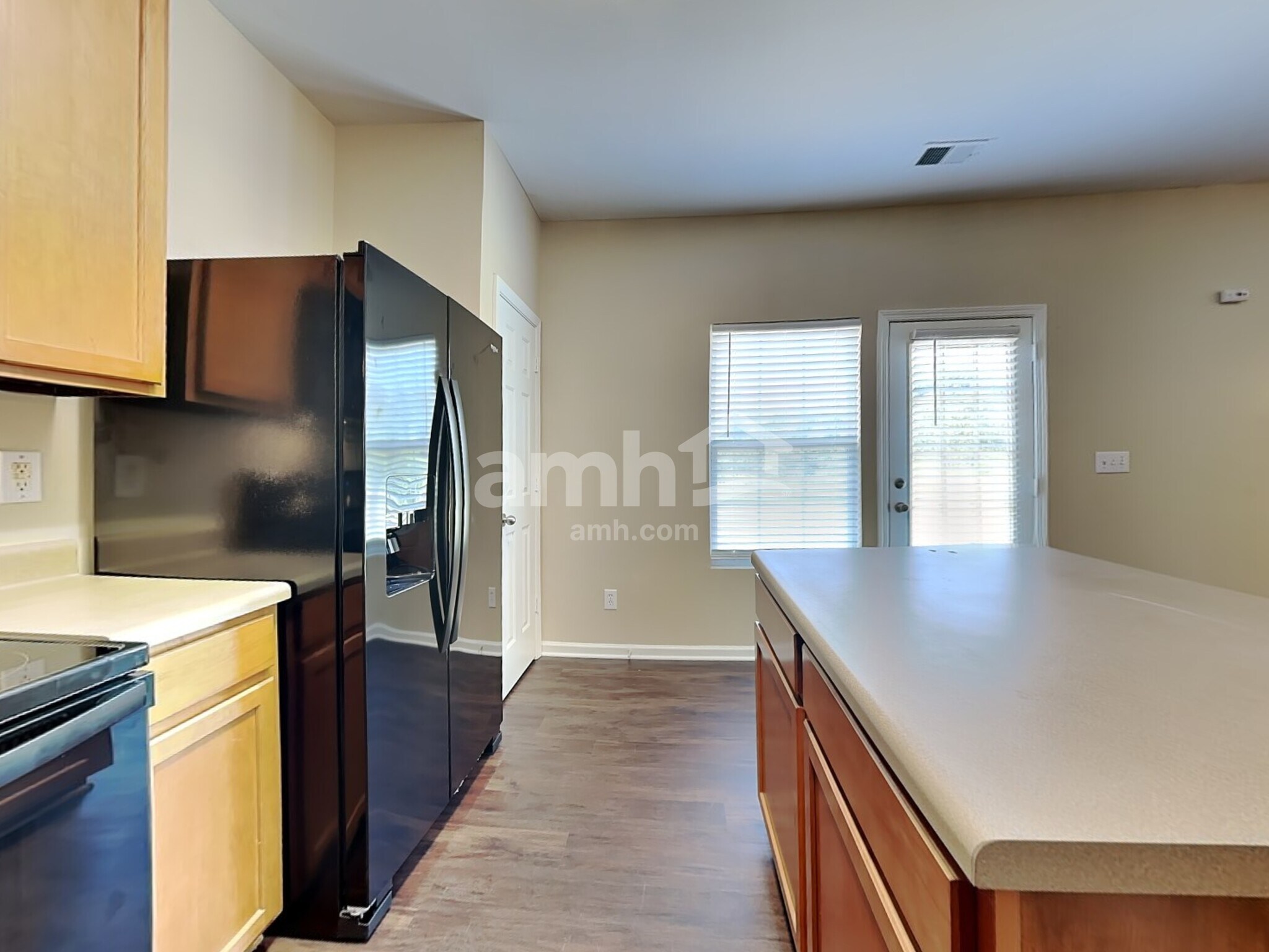 Building Photo - 4640 Lauren Woods Ct