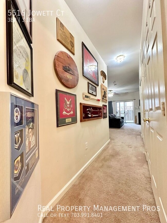 Building Photo - 5516 Jowett Ct