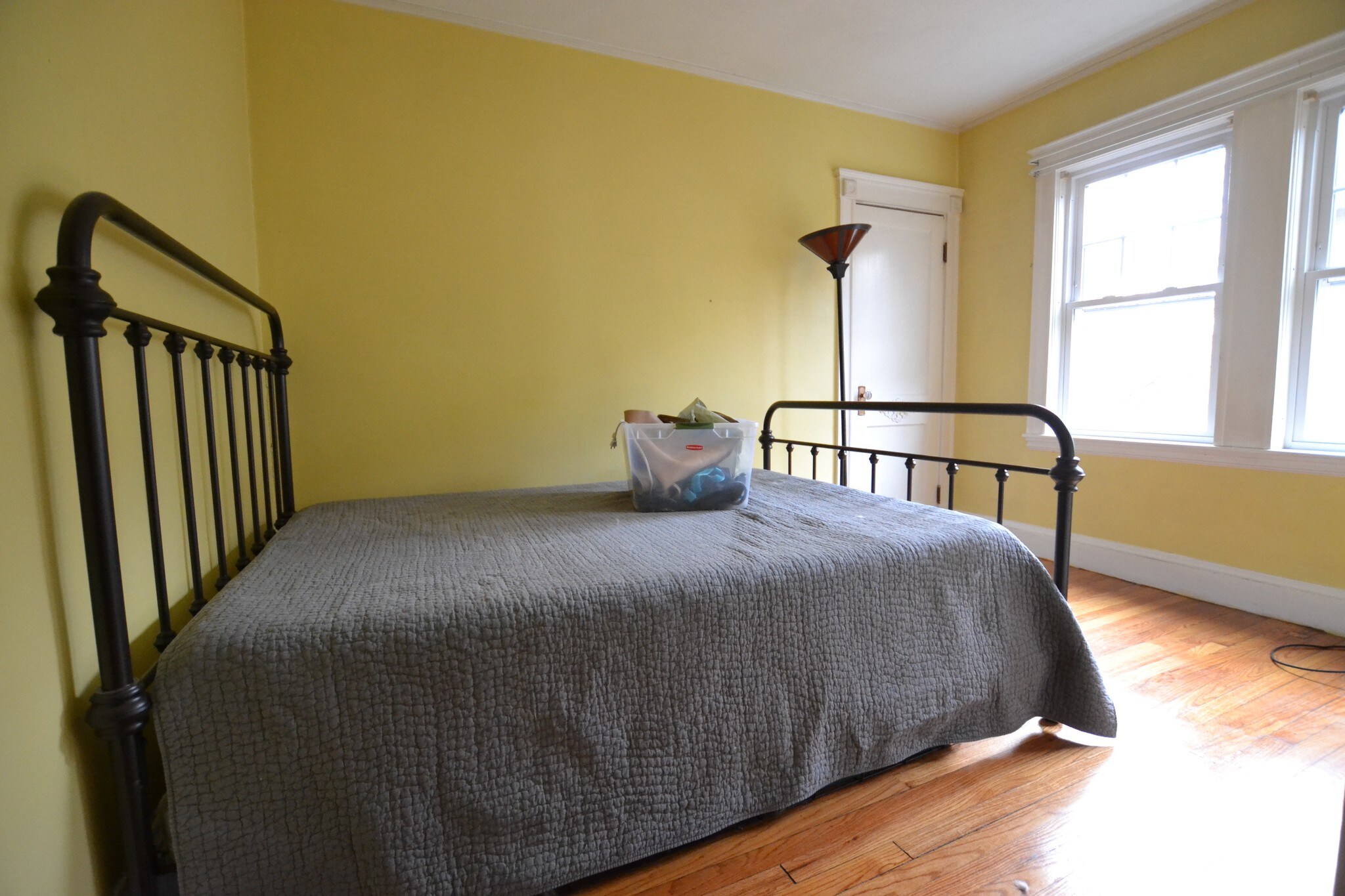 Building Photo - 31 N Crescent Circuit